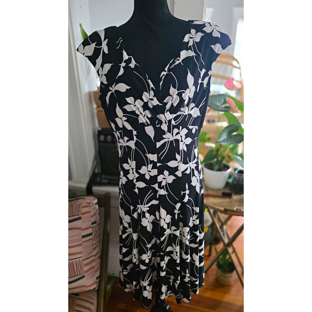 Lauren Ralph Lauren Women's 14 Black & White Floral V-Neck Cap Sleeve Dress